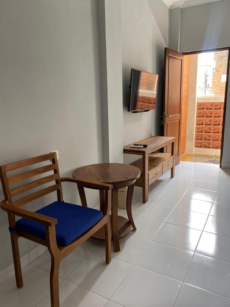 Br Bed N Bfast Bed & Breakfast Uluwatu Exterior foto